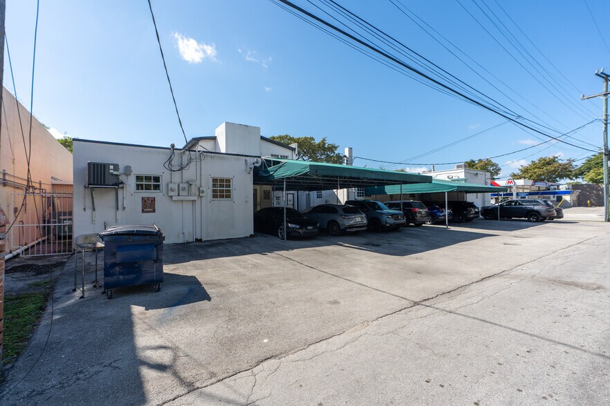 More Photos Of , Coral Gables Office For Sale