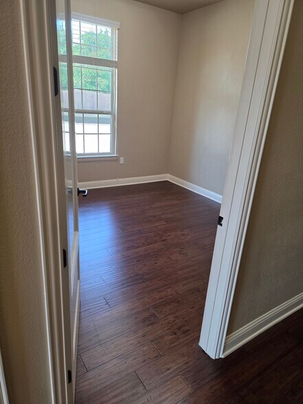 More Photos Of 8508 Precinct Line Rd, Colleyville Office For Lease