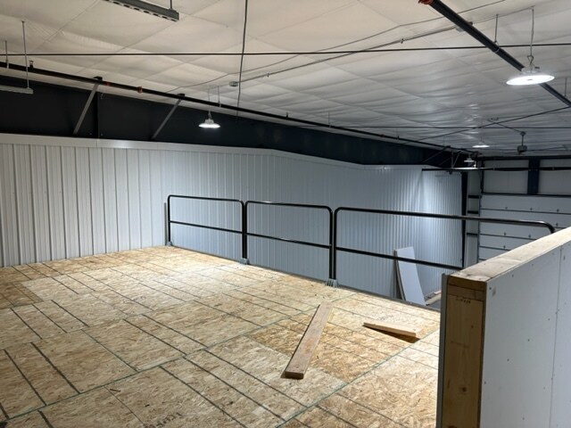 More Photos Of 24947 Larson, Lakeville Warehouse For Lease