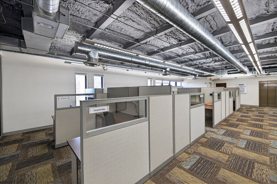 More Photos Of 2101 N Andrews Ave, Fort Lauderdale Office For Lease