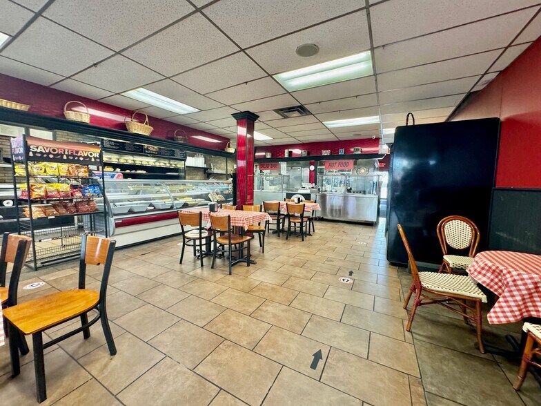 More Photos Of 32-38 Atlantic Ave, Lynbrook Office For Sale
