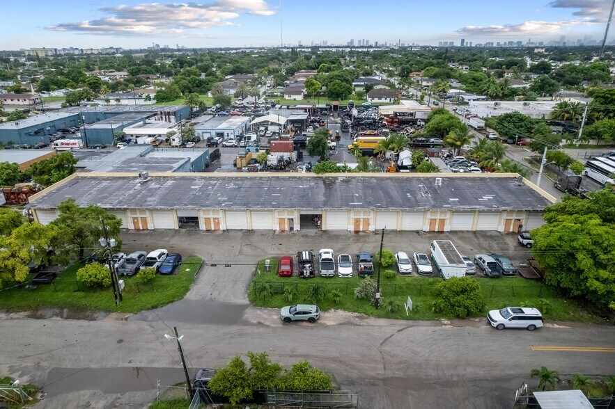 More Photos Of 2201-2227 SW 57th Ave, West Park Warehouse For Sale