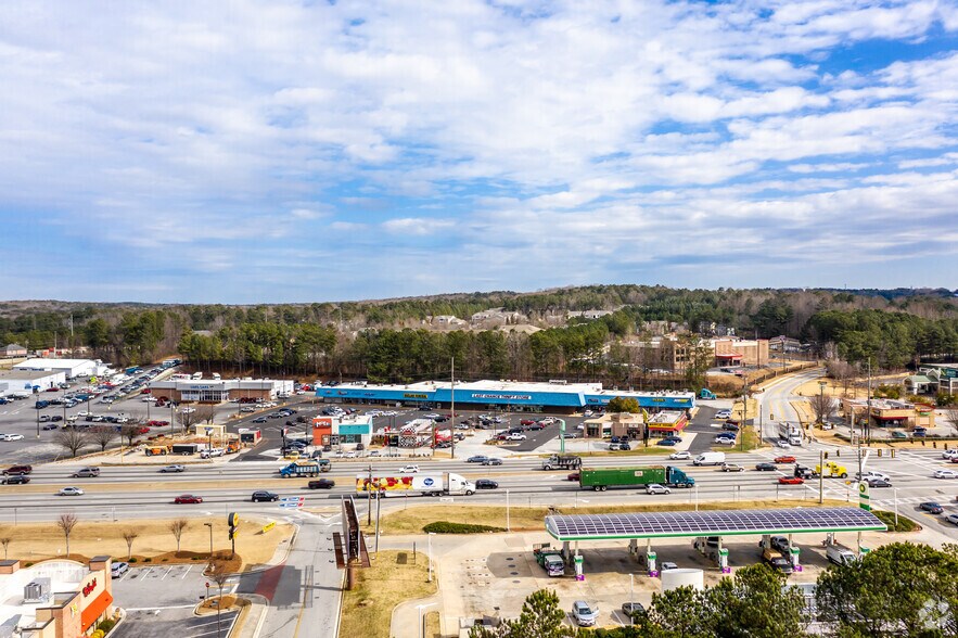 More Photos Of 900 Thornton Rd, Lithia Springs Unknown For Lease