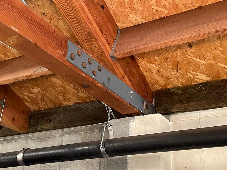 More Photos Of 1319-1321 5th St, Berkeley Warehouse For Sale