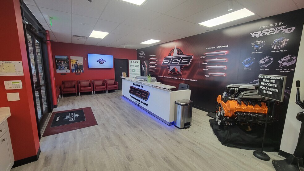 More Photos Of 1035 E Riverview Dr, Phoenix Distribution For Lease