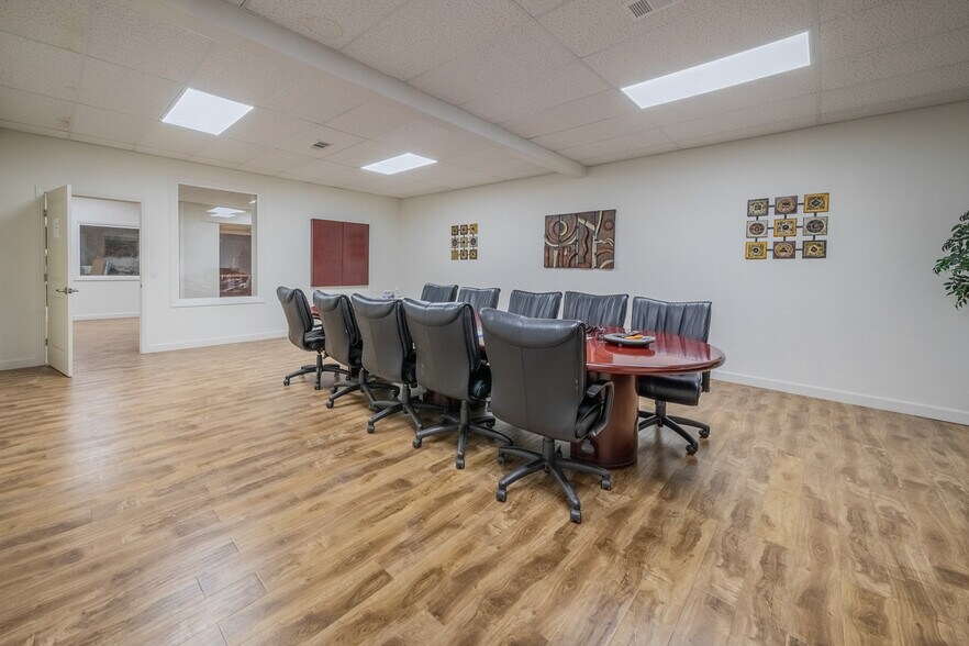 More Photos Of 2300 Pacific Ave, Long Beach Medical For Sale