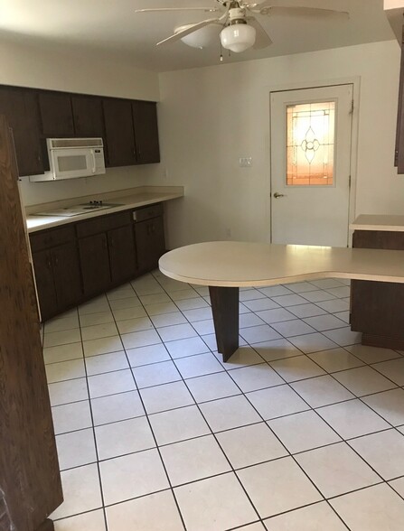 More Photos Of 306 Maple Creek Rd, Charleroi Auto Repair For Sale