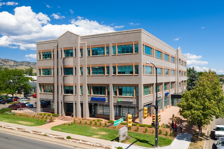 More Photos Of 2425-2595 Canyon Blvd, Boulder Unknown For Lease