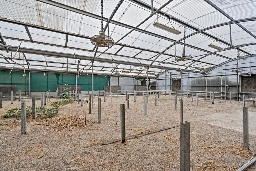 More Photos Of 48600 Via Vaquero, Temecula Industrial For Lease