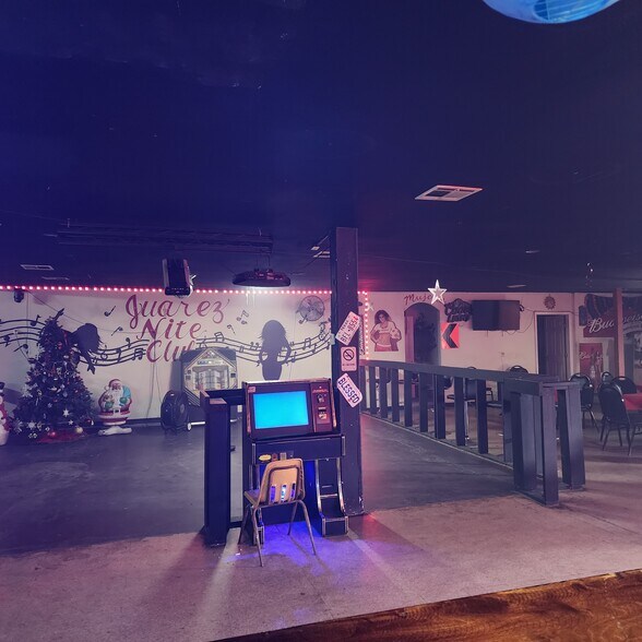 More Photos Of 12774 Market Street Rd, Houston General Retail For Sale