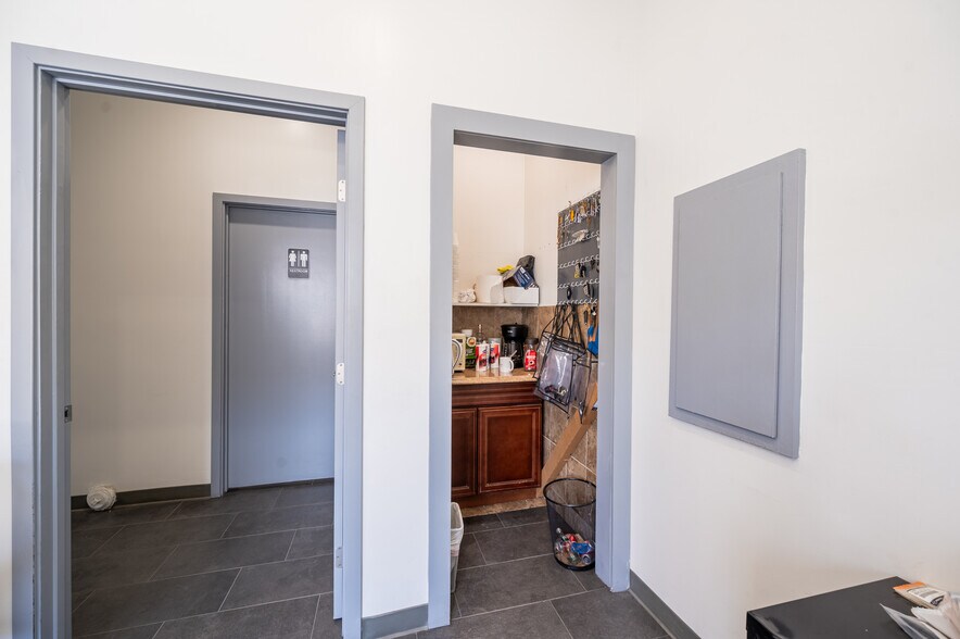 More Photos Of , North Hollywood Unknown For Sale