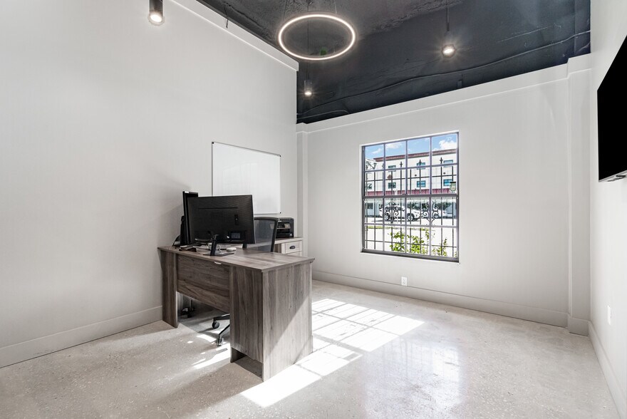More Photos Of 1917 S Harbor City Blvd, Melbourne Office For Sale