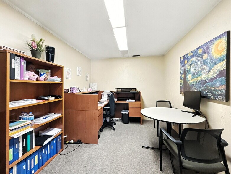 More Photos Of 1007 S Ann Blvd, Harker Heights Office Residential For Sale