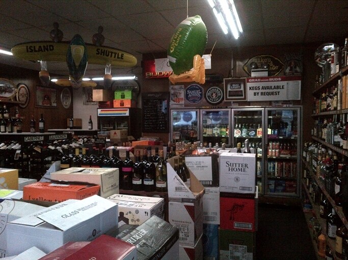 More Photos Of 176 Main St, Monroe Freestanding For Sale