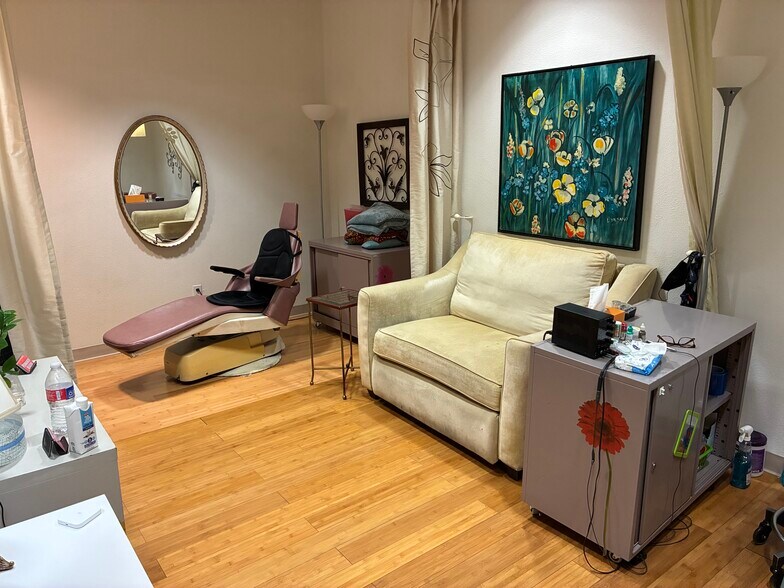 More Photos Of 3613 Williams Dr, Georgetown Medical For Sale