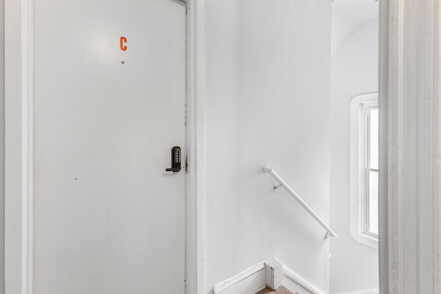 More Photos Of 7504 Zimmerman Ave, Pennsauken Apartments For Sale