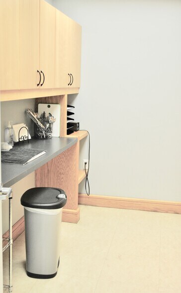 More Photos Of 60 Arch St, Greenwich Loft Creative Space For Lease