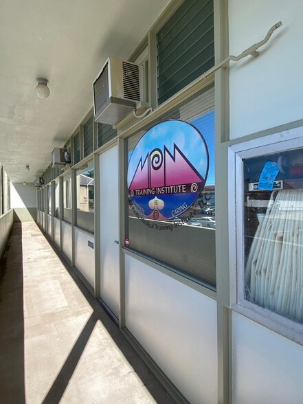 More Photos Of 180 Kinoole St, Hilo Medical For Sale