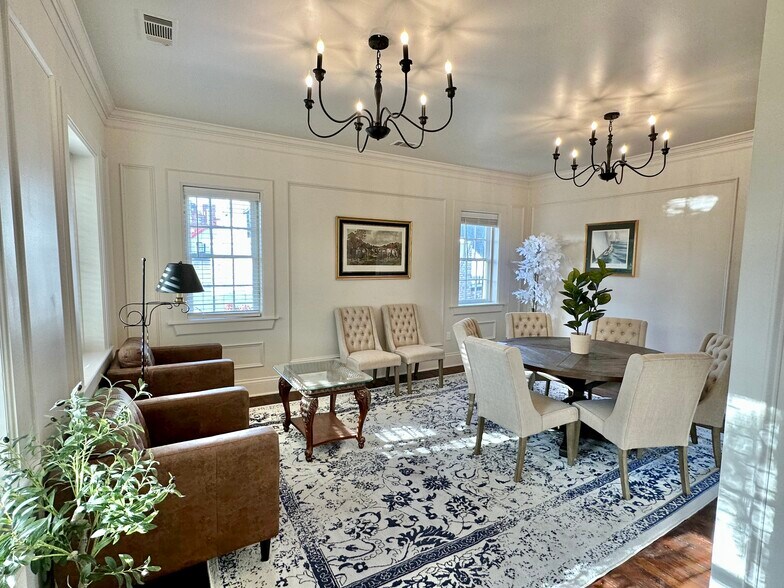 More Photos Of 184 Duke of Gloucester St, Annapolis Office Residential For Lease