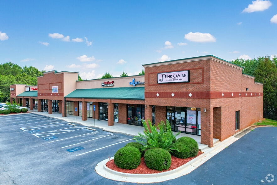 More Photos Of 1305-1395 McDonough Pky, McDonough Storefront Retail Office For Sale