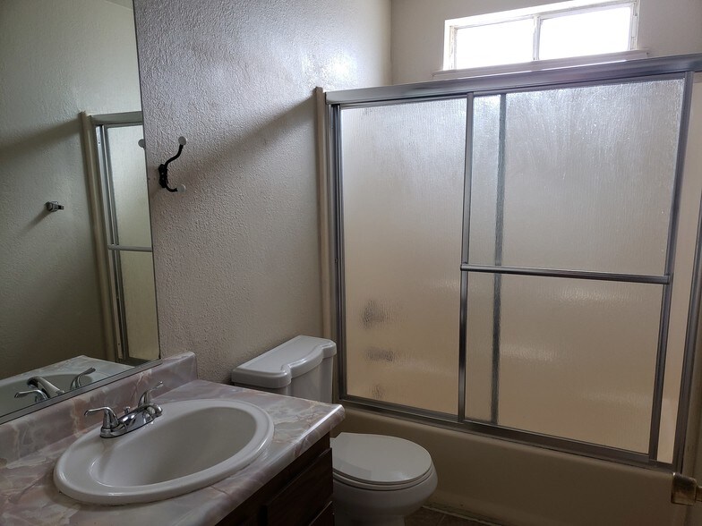 More Photos Of 210 1st St, Fernley Apartments For Sale