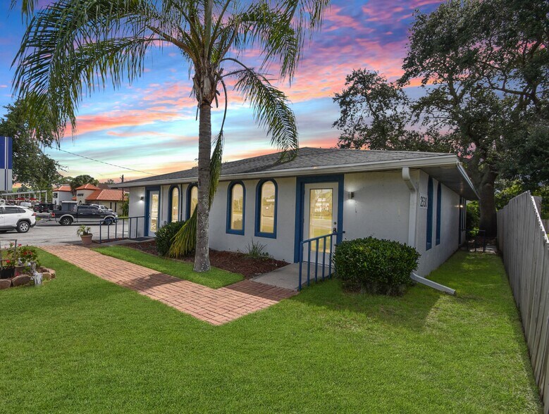 Primary Photo Of 2528-2530 Us-1, Saint Augustine Loft Creative Space For Lease