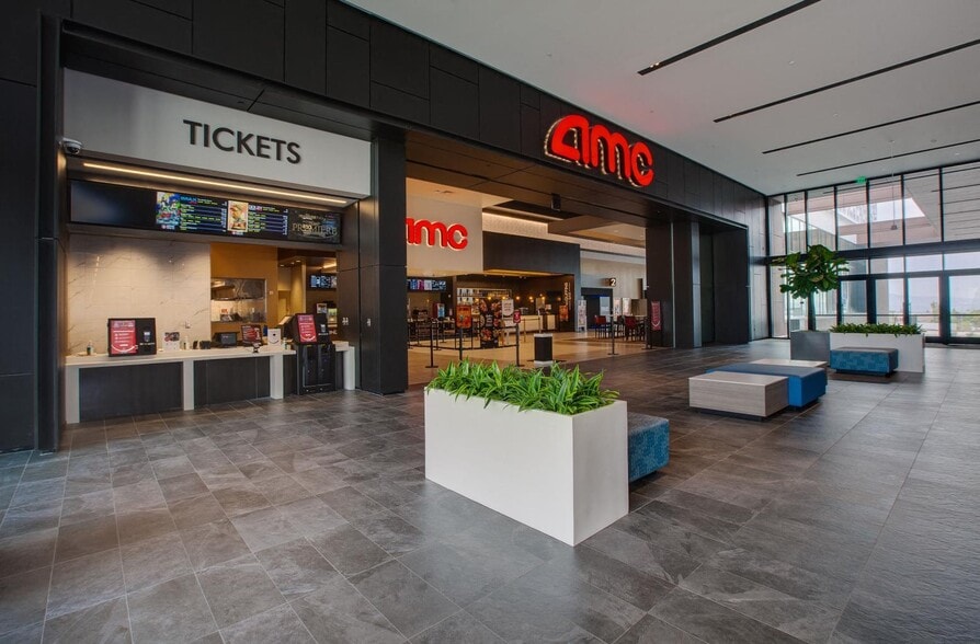 More Photos Of 5060 Montclair Plaza Ln, Montclair Unknown For Lease