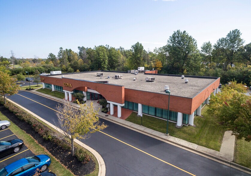 More Photos Of 100 Corporate Pky, Amherst Unknown For Lease