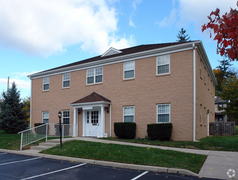 More Photos Of 462 E King Rd, Malvern Medical For Sale