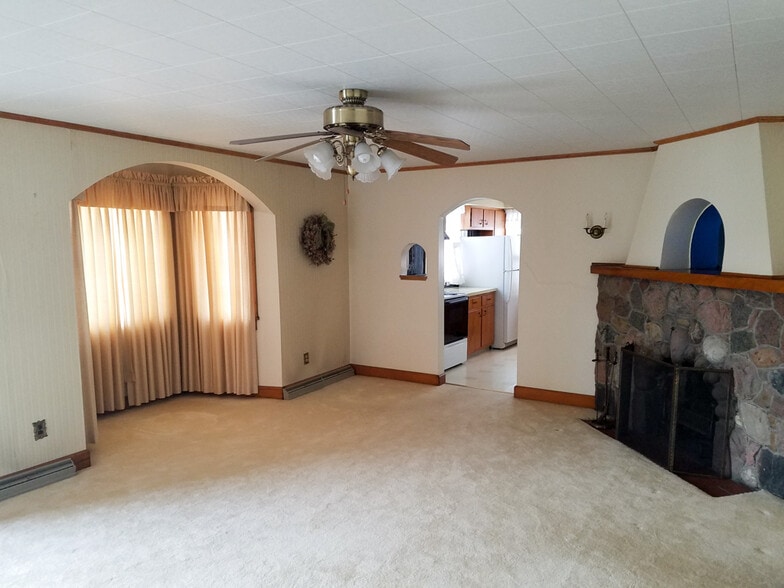 More Photos Of 1305 Whipple Ave NW, Canton Office For Lease