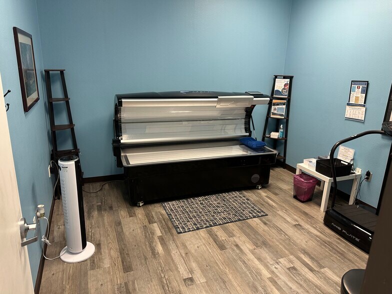 More Photos Of 5920 S Rainbow Blvd, Las Vegas Office For Sale