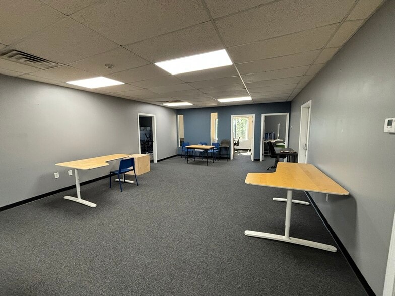 More Photos Of 120 Amaral St, East Providence Office For Lease