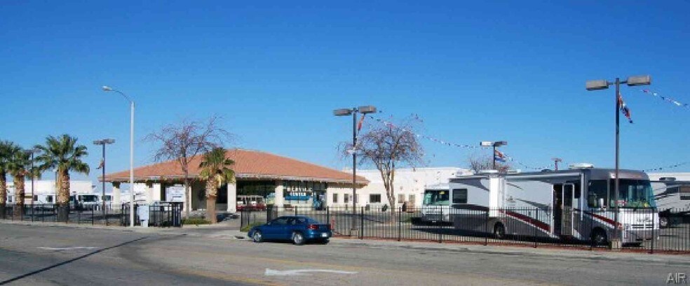 More Photos Of 45640 N 23rd St W, Lancaster Auto Dealership For Sale