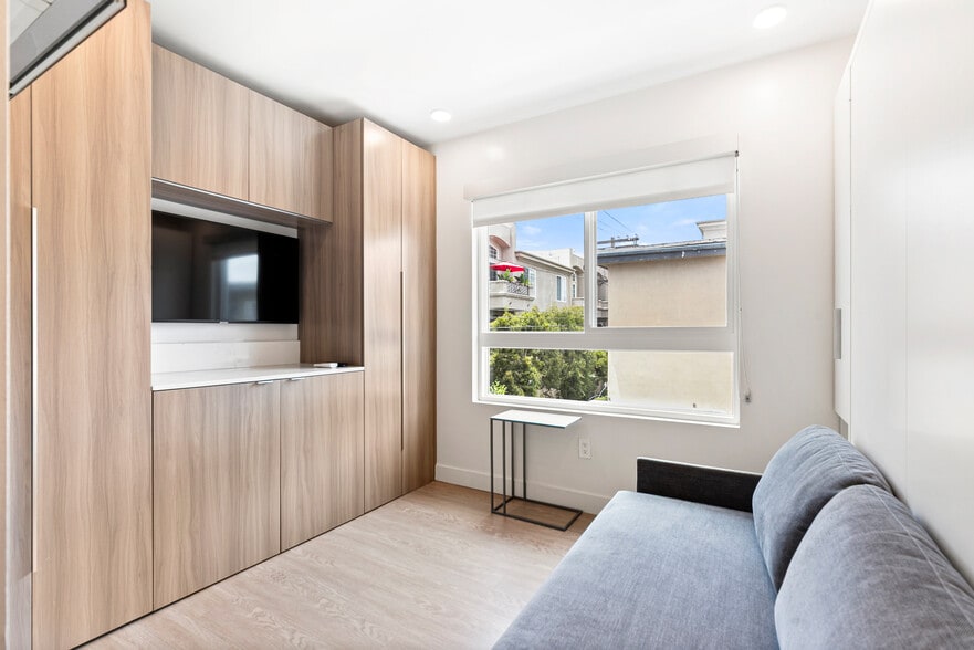 More Photos Of 1743 Butler Ave, Los Angeles Apartments For Sale