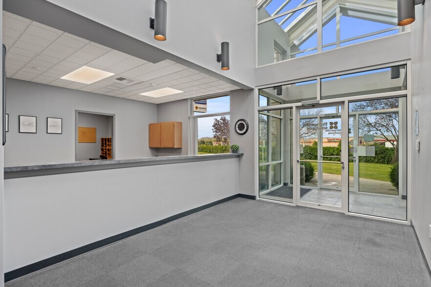 More Photos Of 1620 N Mamer Rd, Spokane Medical For Lease