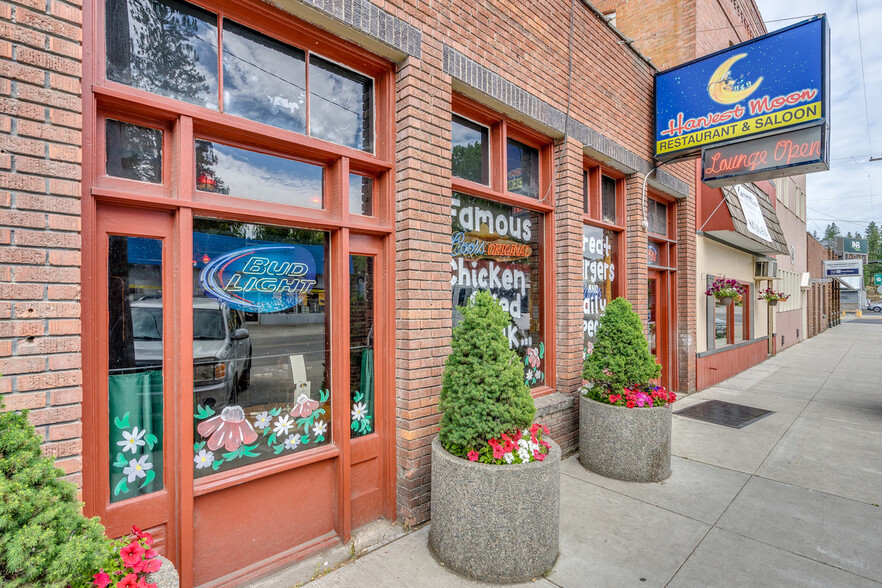 Primary Photo Of 20 S 1st St, Rockford Storefront For Sale