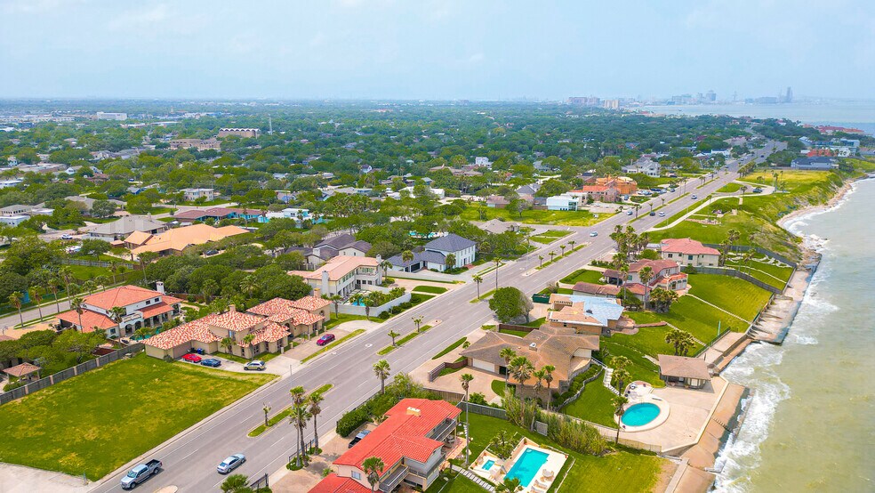 More Photos Of 3645 Ocean, Corpus Christi Land For Sale