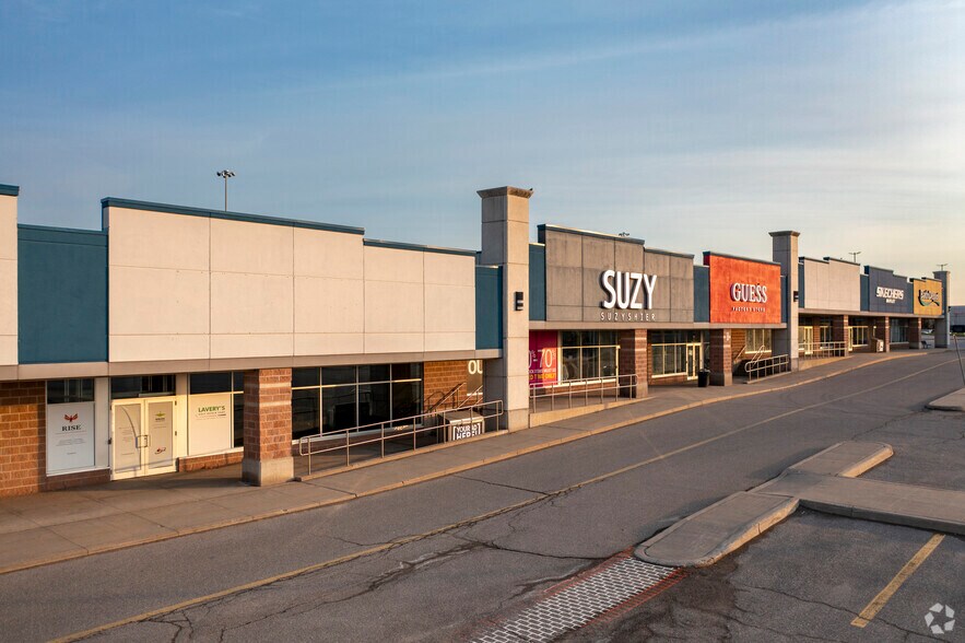 More Photos Of 3455-3549 Wyecroft Rd, Oakville Unknown For Lease