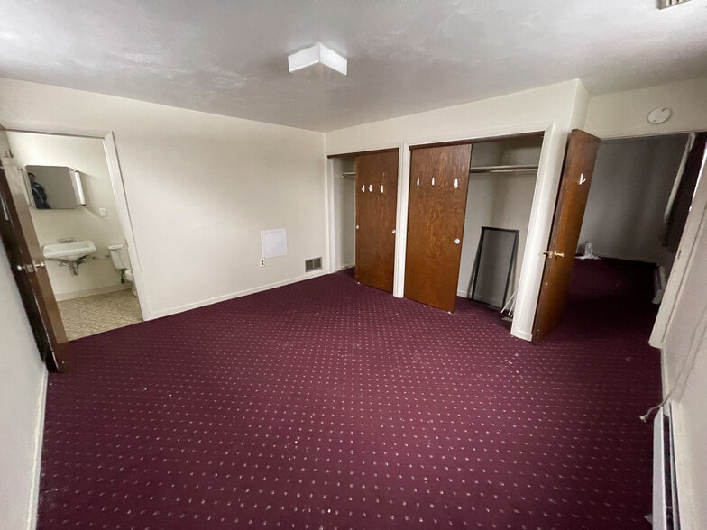 More Photos Of 232 S Home Ave, Pittsburgh Specialty For Sale