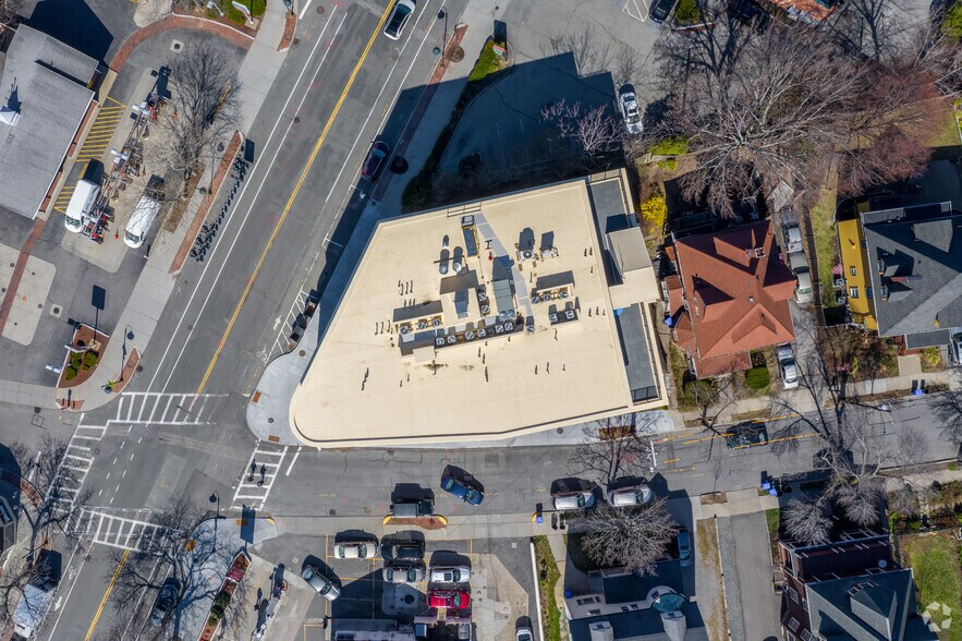 More Photos Of 455 Harvard St, Brookline Apartments For Lease