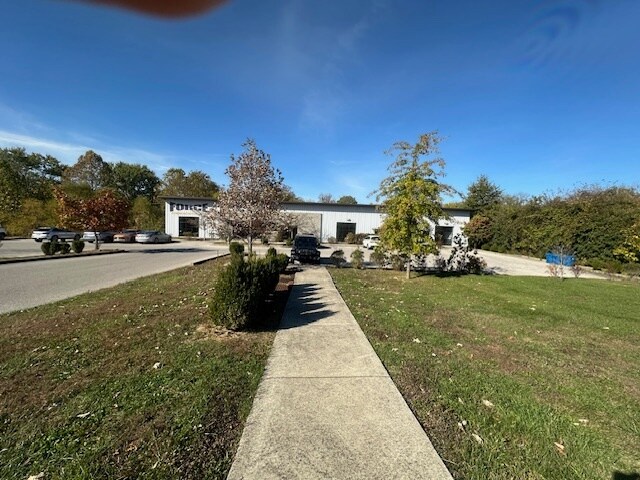 More Photos Of 3000-3070 S Walnut St, Bloomington Land For Sale