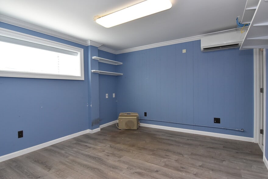 More Photos Of 18355 Coastal Hwy, Lewes Office For Lease