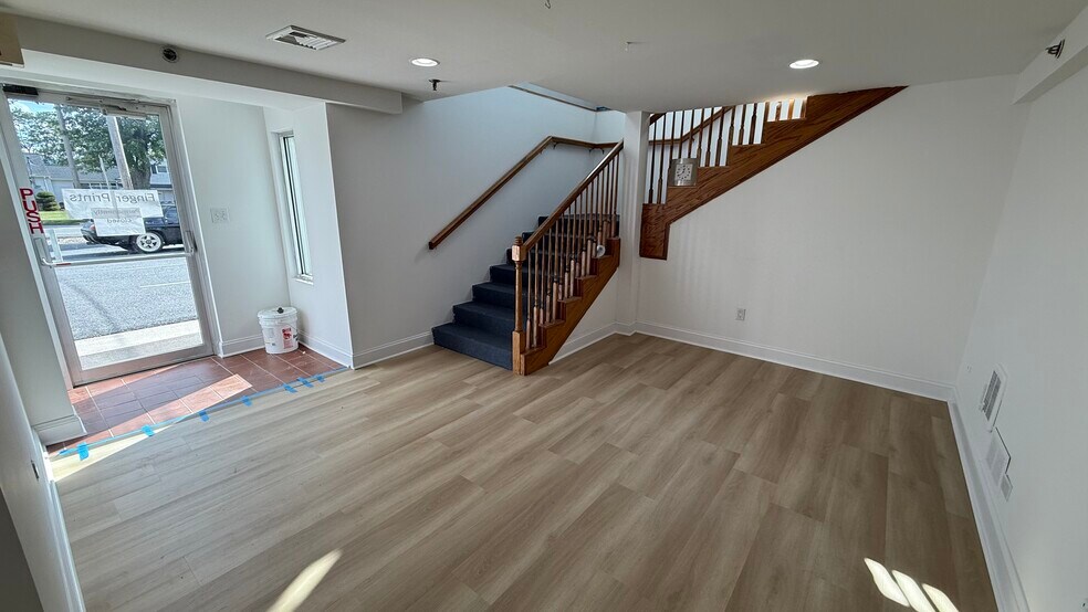 More Photos Of 4200 William Penn Hwy, Easton General Retail For Lease