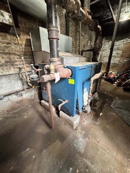 More Photos Of 7716-7718 S East End Ave, Chicago Apartments For Sale