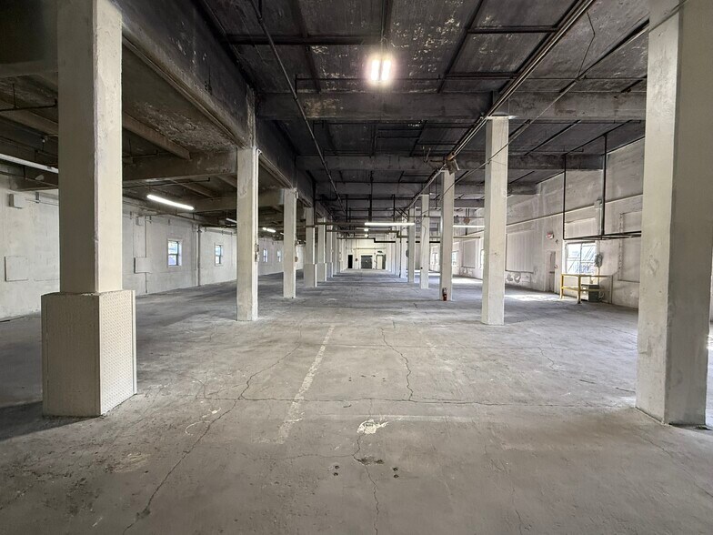 More Photos Of 10 Furnace St, Stanhope Manufacturing For Sale