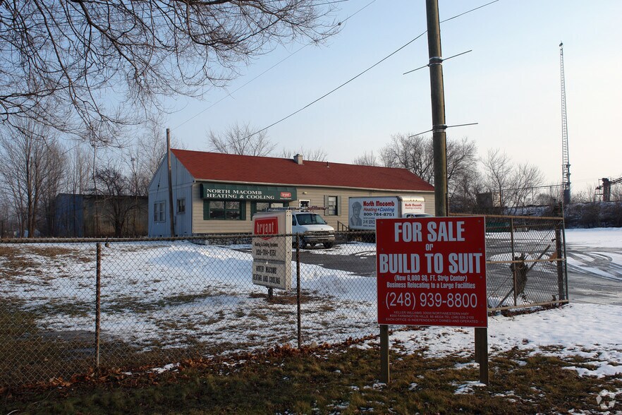 Primary Photo Of 100 N Cedar St, Imlay City Auto Repair For Lease