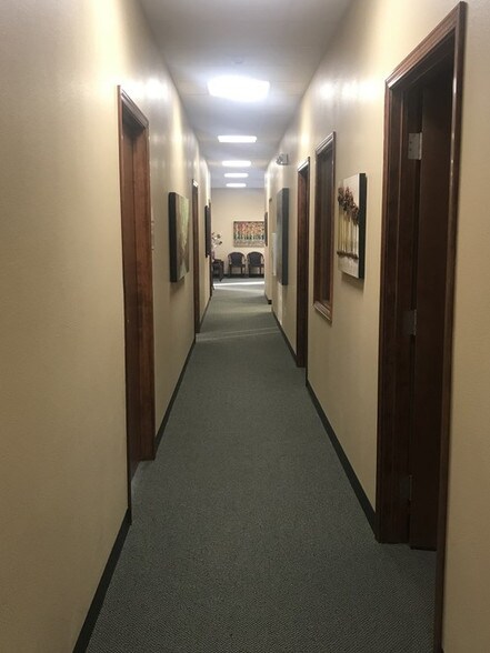 More Photos Of 427 W Sinto Ave, Spokane Office For Lease