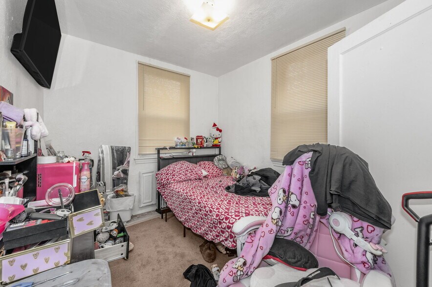 More Photos Of 4208 Foote St NE, Washington Apartments For Sale