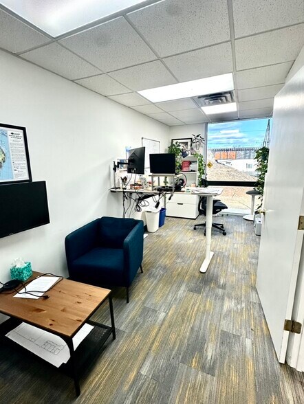 More Photos Of 1061 E Elizabeth Ave, Linden Warehouse For Lease