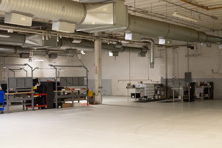 More Photos Of 1754 W 500 S, Salt Lake City Manufacturing For Lease